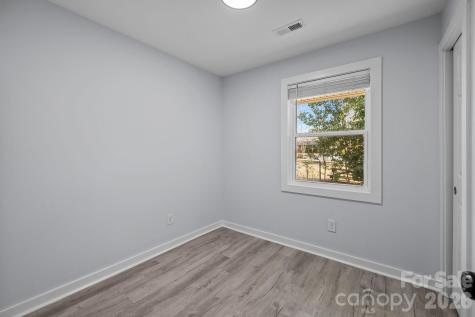 1008 Clanton Road Charlotte NC 28217