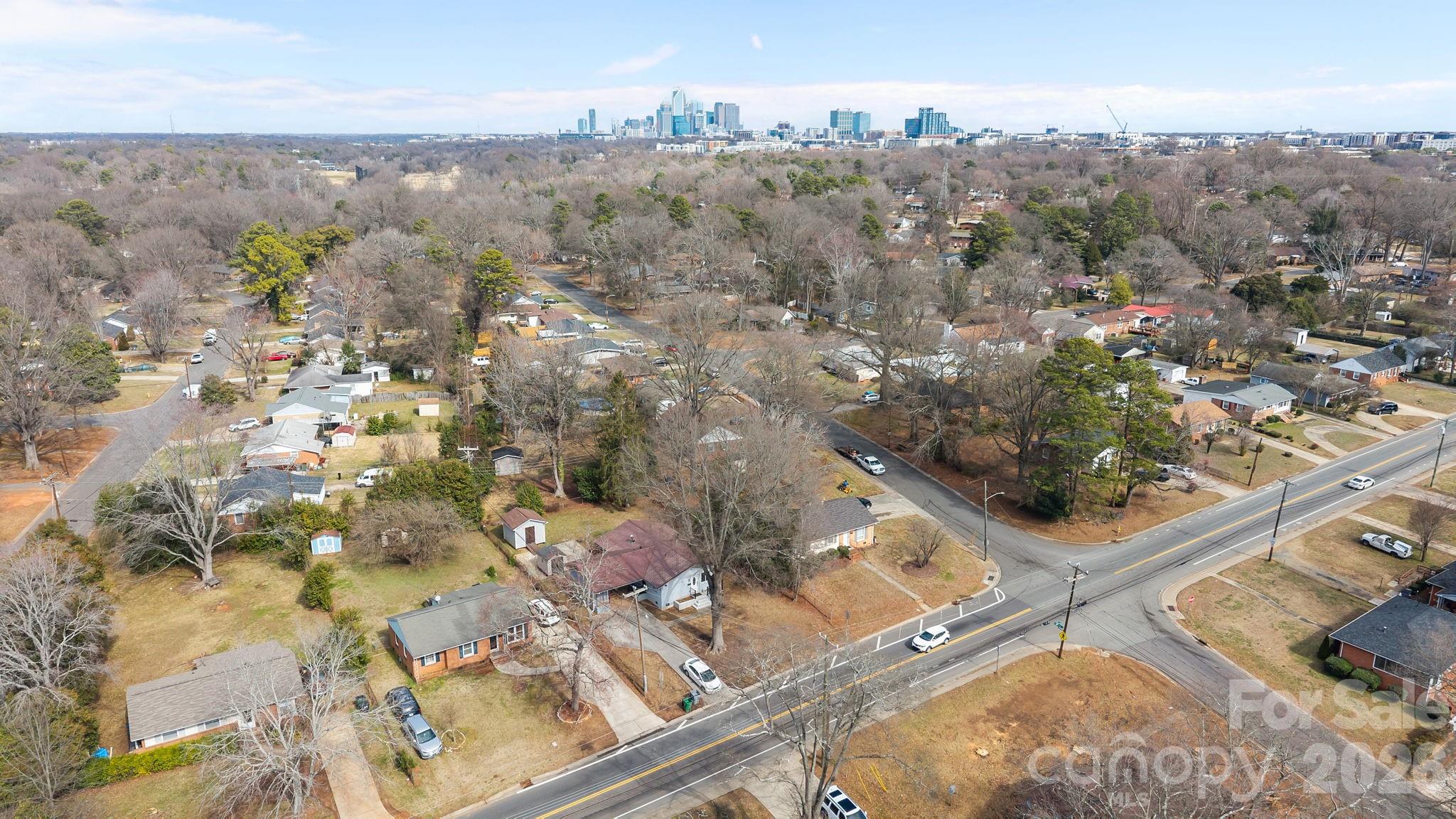 1008 Clanton Road Charlotte NC 28217