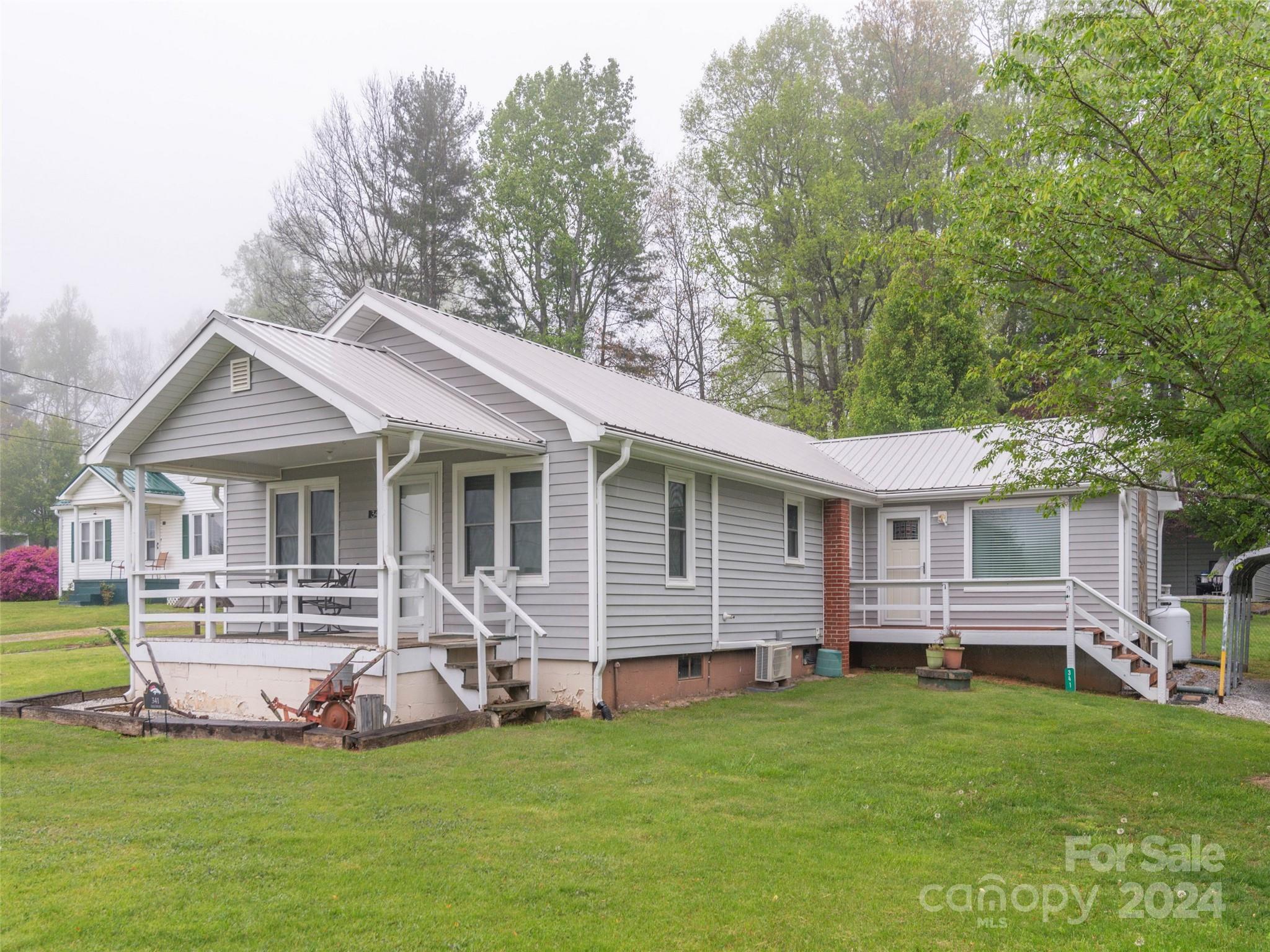 341 Dale Road Spruce Pine NC 28777