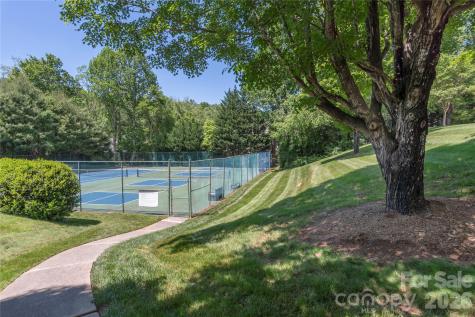 111 Clubwood Court Asheville NC 28803