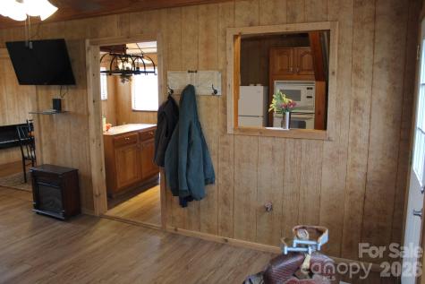 105 Filly Trail Love Valley NC 28625