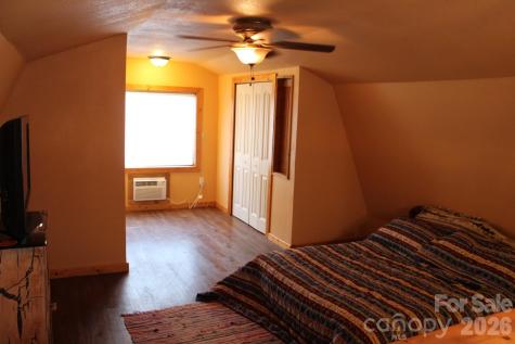 105 Filly Trail Love Valley NC 28625