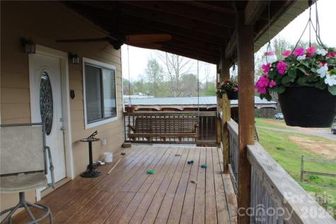105 Filly Trail Love Valley NC 28625
