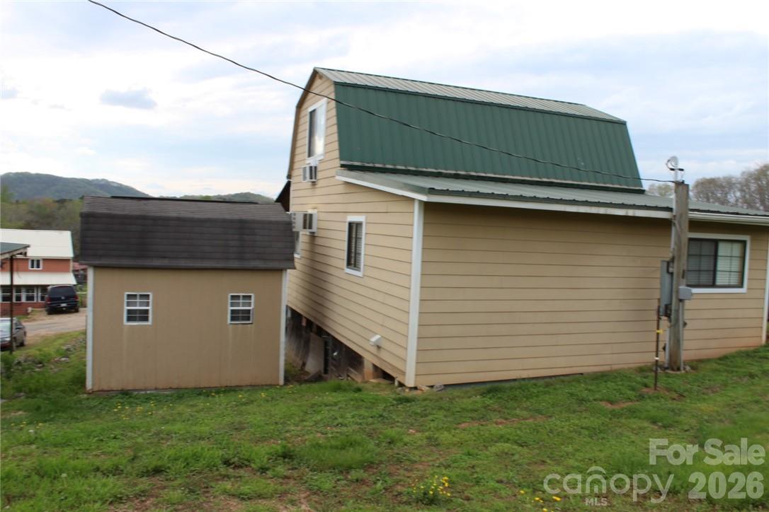 105 Filly Trail Love Valley NC 28625