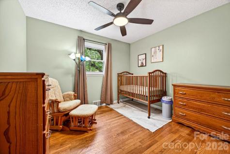 204 Oak Grove Road East Flat Rock NC 28726