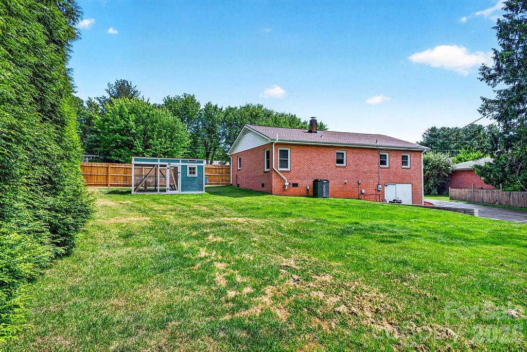 204 Oak Grove Road East Flat Rock NC 28726