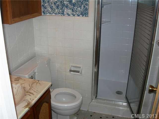 4809 Wedgewood Drive Charlotte NC 28210