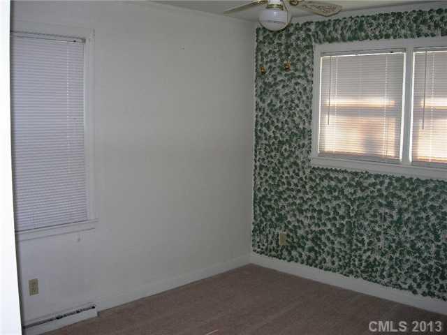 4809 Wedgewood Drive Charlotte NC 28210