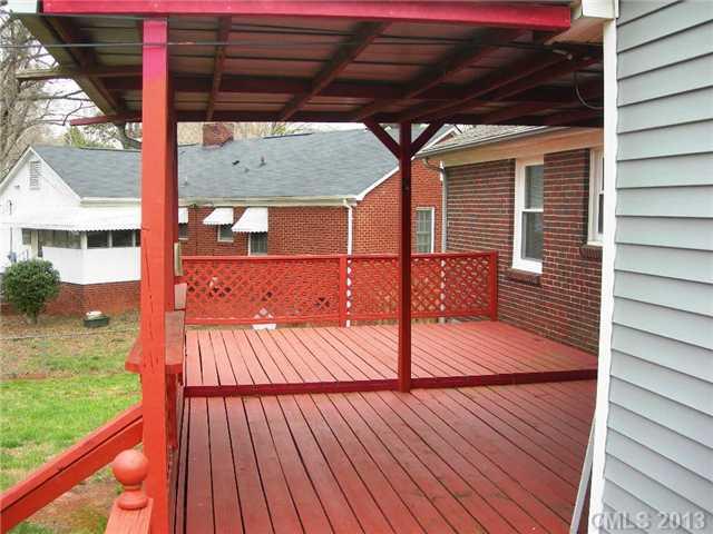4809 Wedgewood Drive Charlotte NC 28210