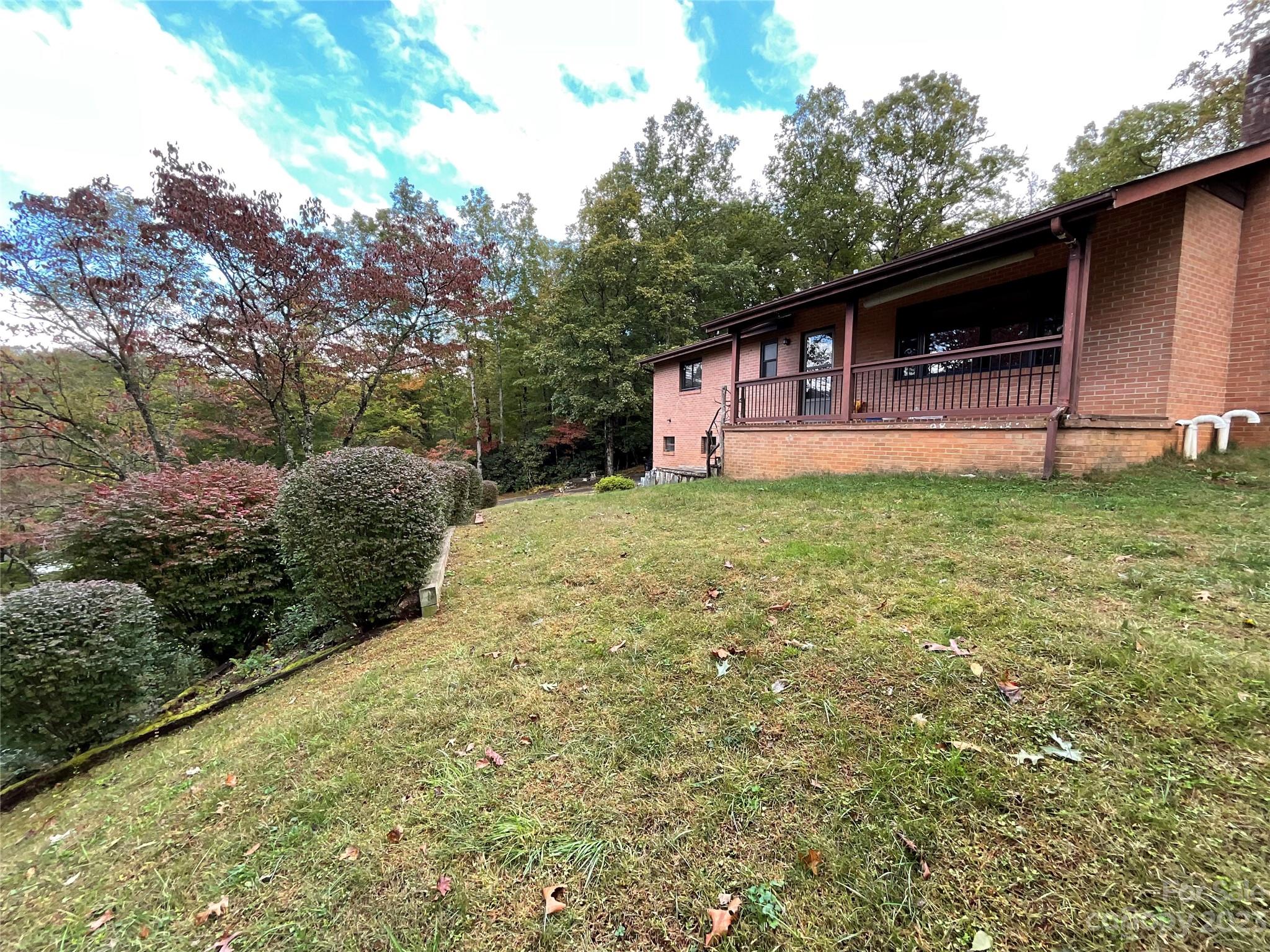2391 Pickens Highway Rosman NC 28772