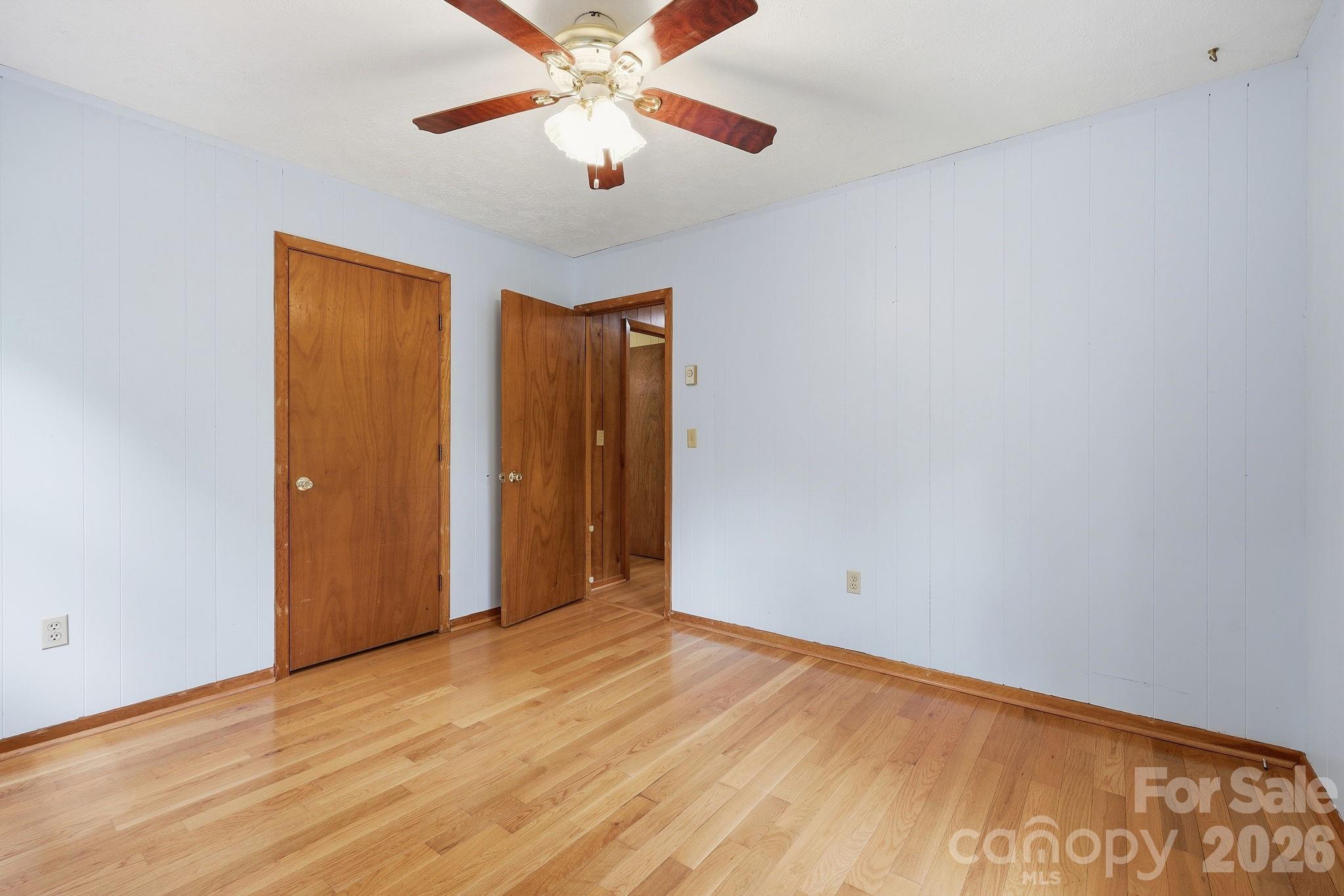 959 Oakmont Drive Canton NC 28716