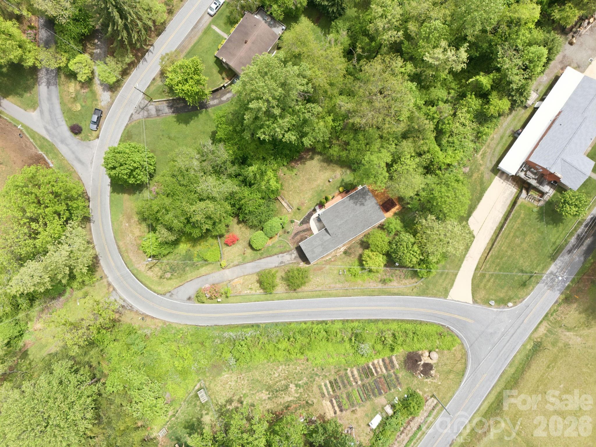 959 Oakmont Drive Canton NC 28716