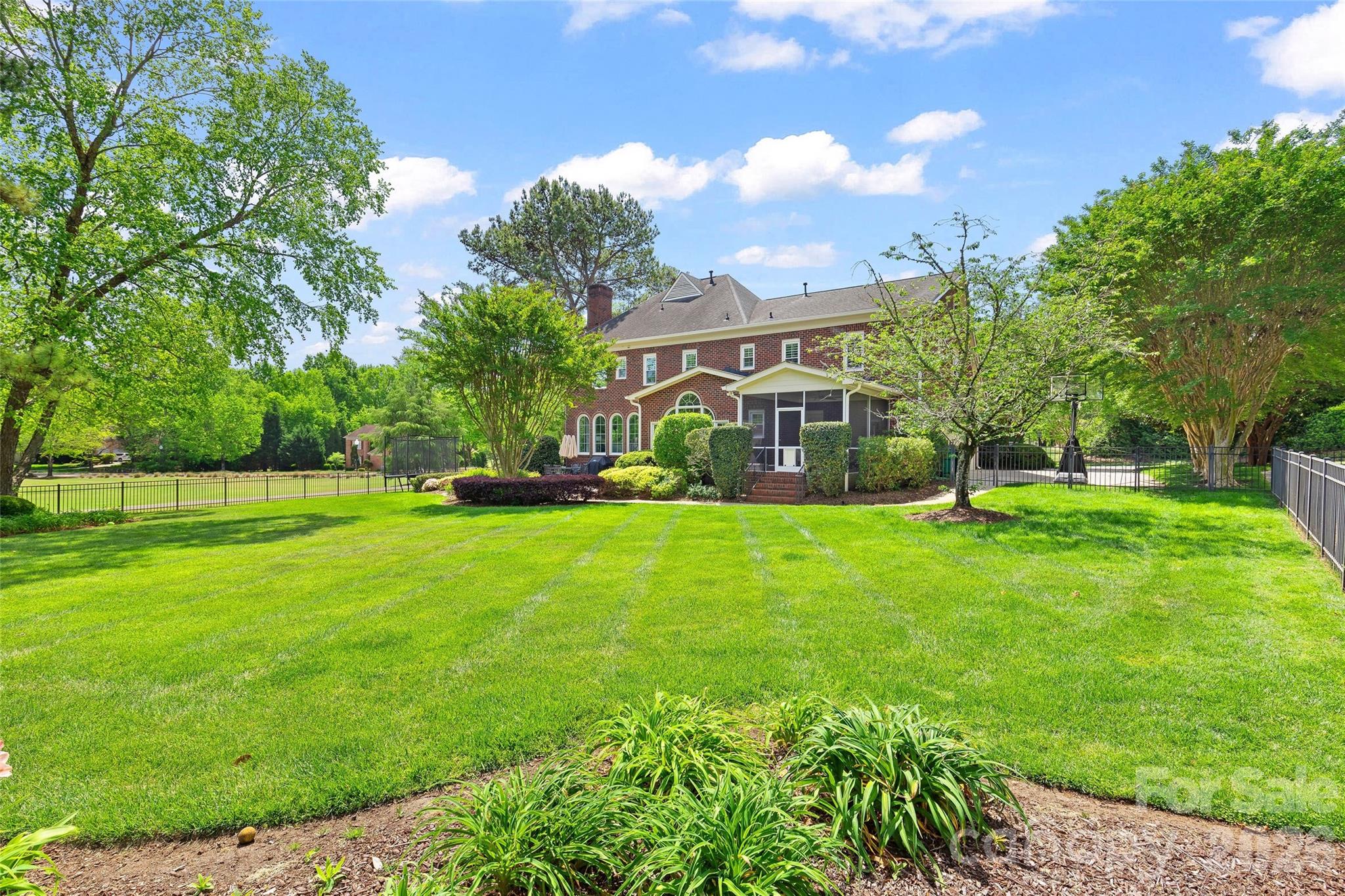 6312 Providence Country Club Drive Charlotte NC 28277