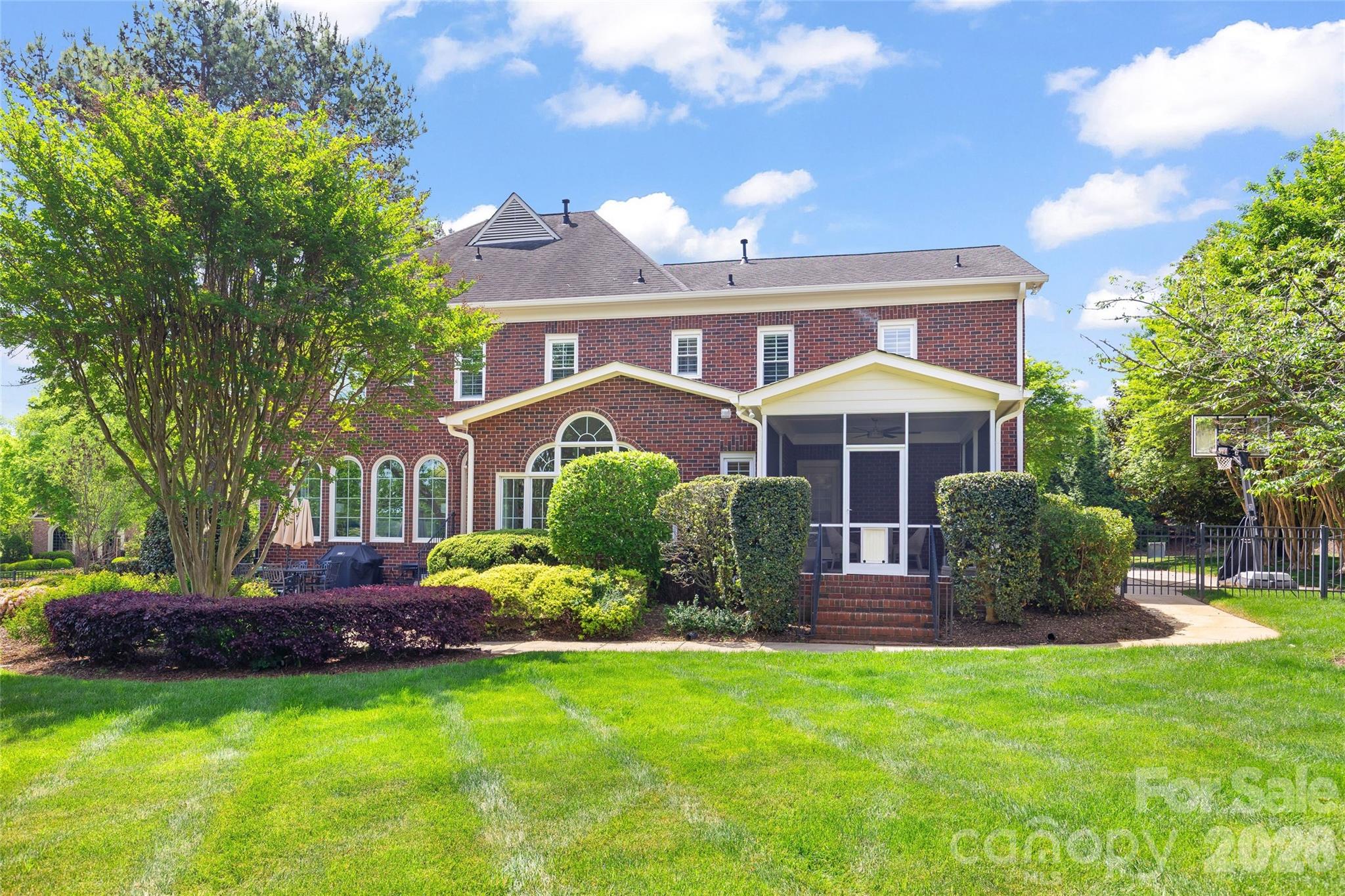 6312 Providence Country Club Drive Charlotte NC 28277