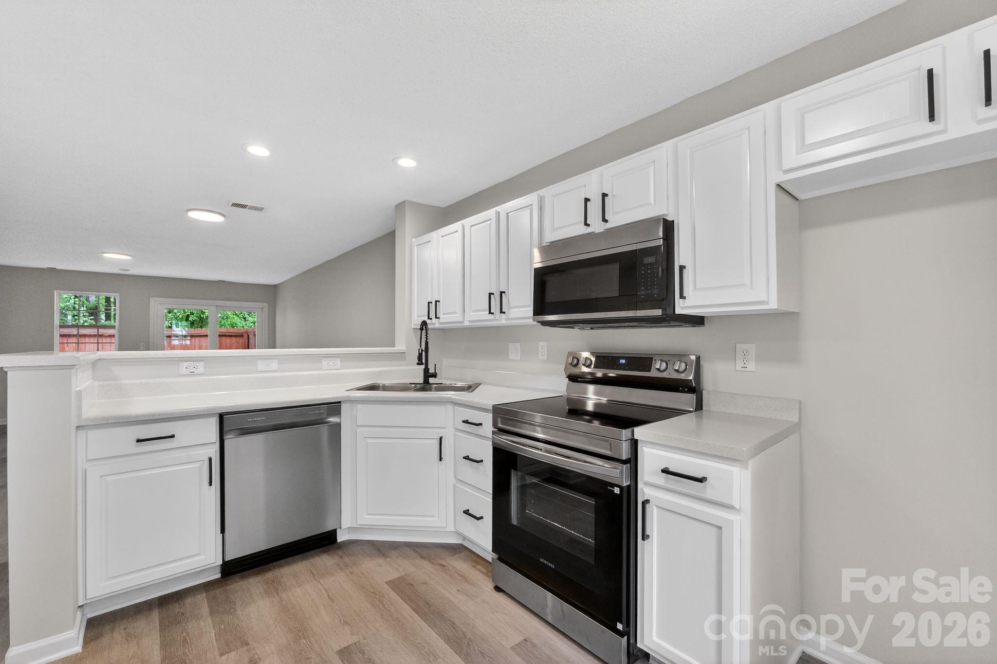 6762 Cypress Tree Lane Charlotte NC 28215