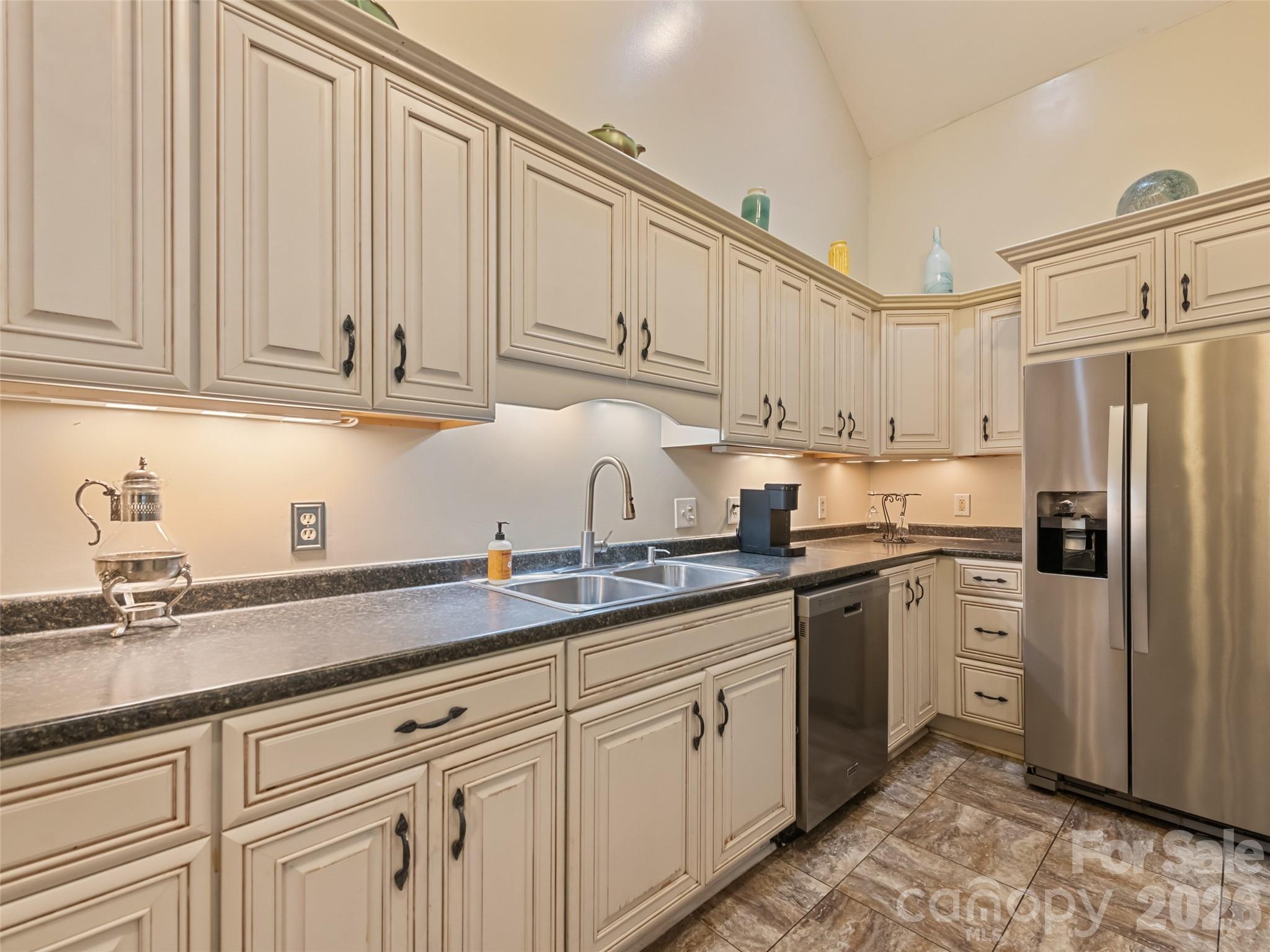 7 Bage Street Waynesville NC 28786