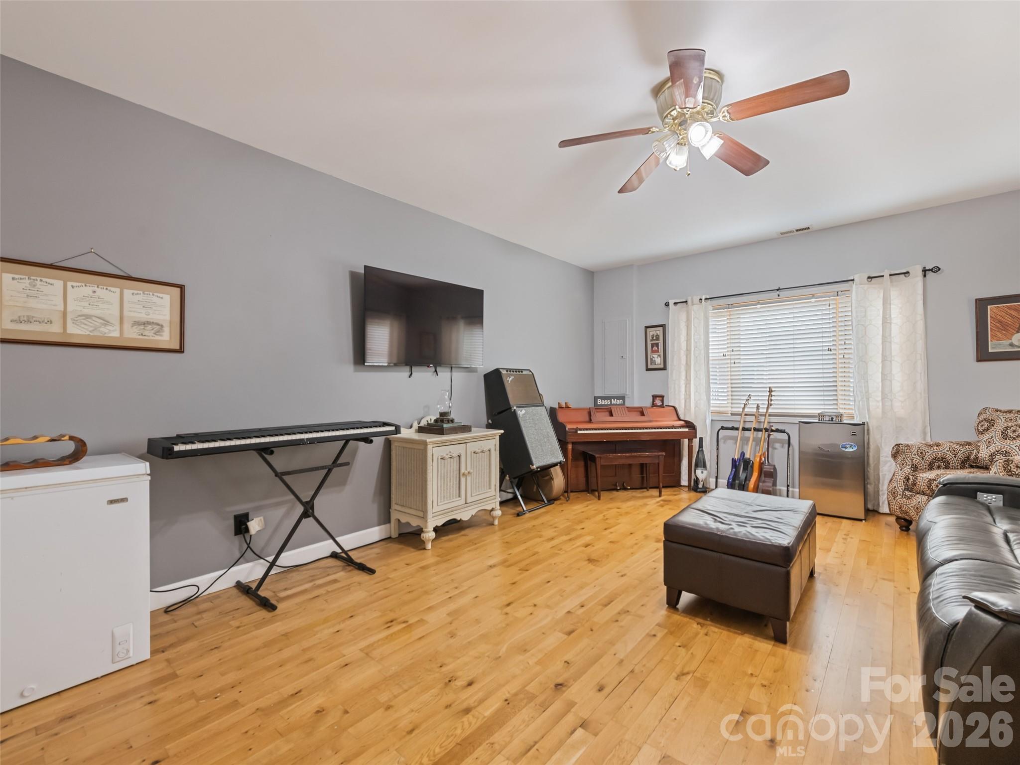 7 Bage Street Waynesville NC 28786