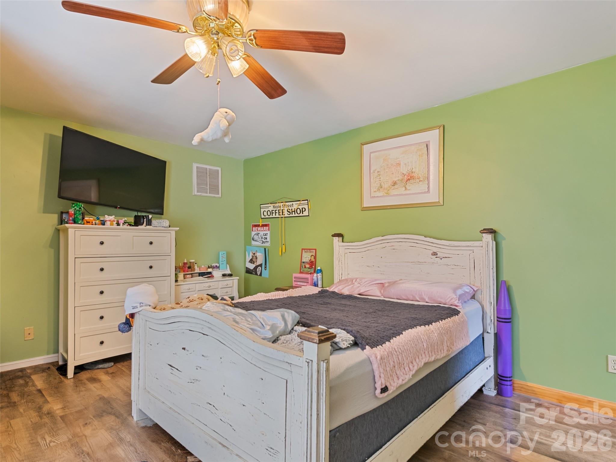 7 Bage Street Waynesville NC 28786