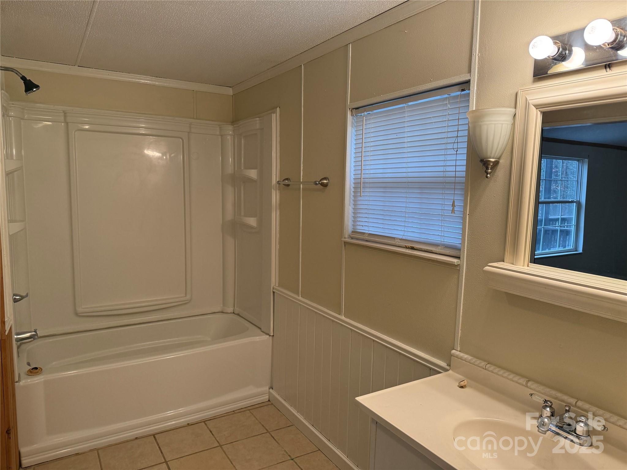 55 Twin Oaks Lane Spruce Pine NC 28777