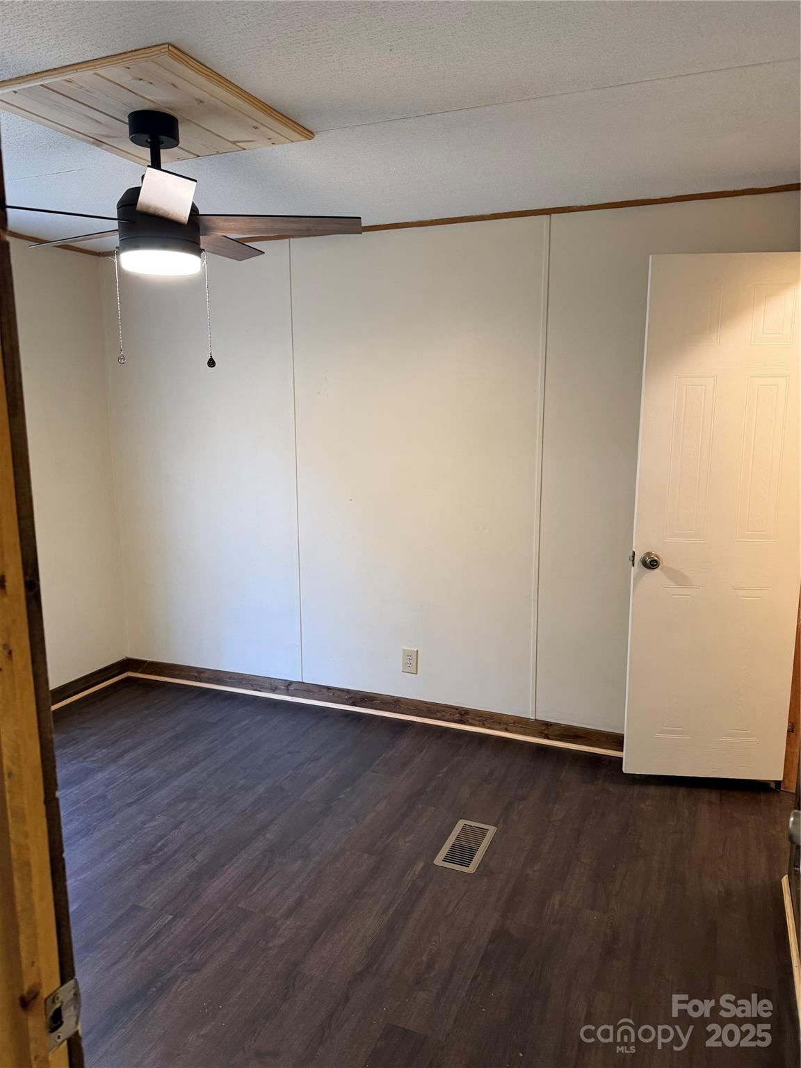 55 Twin Oaks Lane Spruce Pine NC 28777