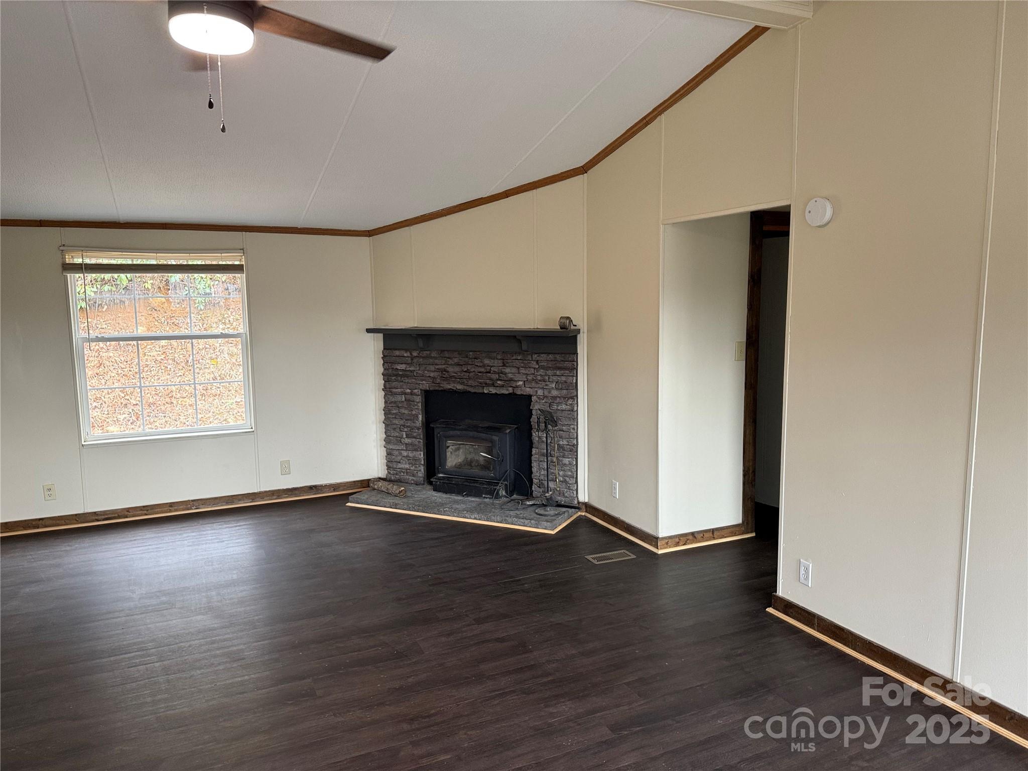 55 Twin Oaks Lane Spruce Pine NC 28777