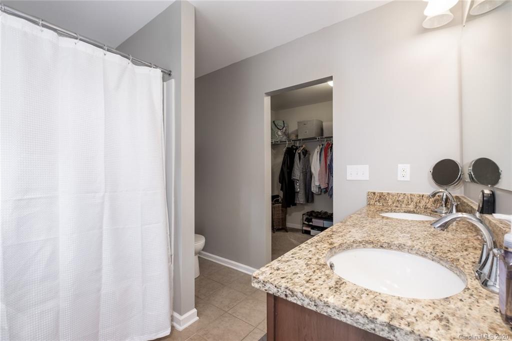7401 Edgefield Court Matthews NC 28104