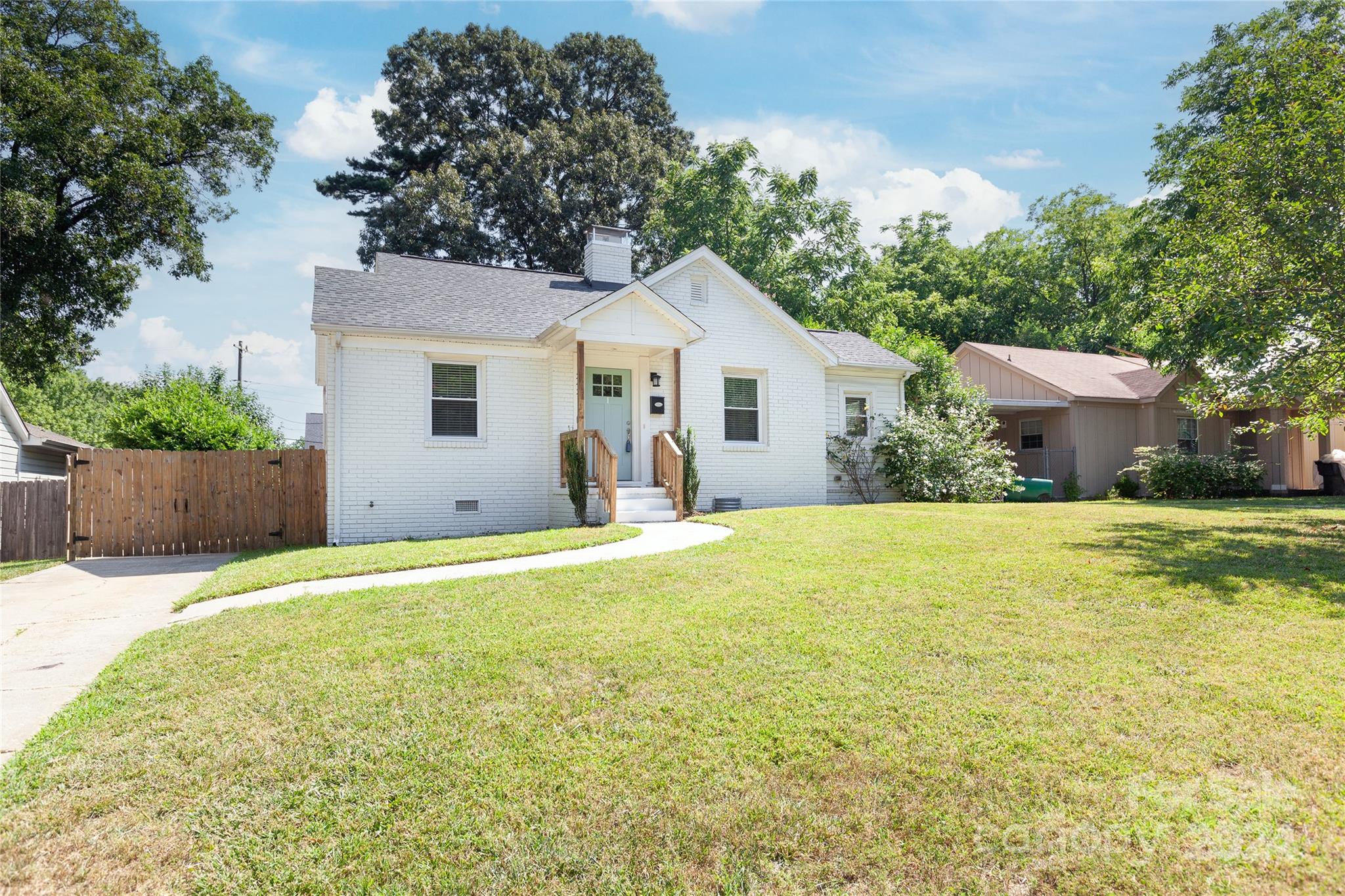 2421 Remount Road Charlotte NC 28208