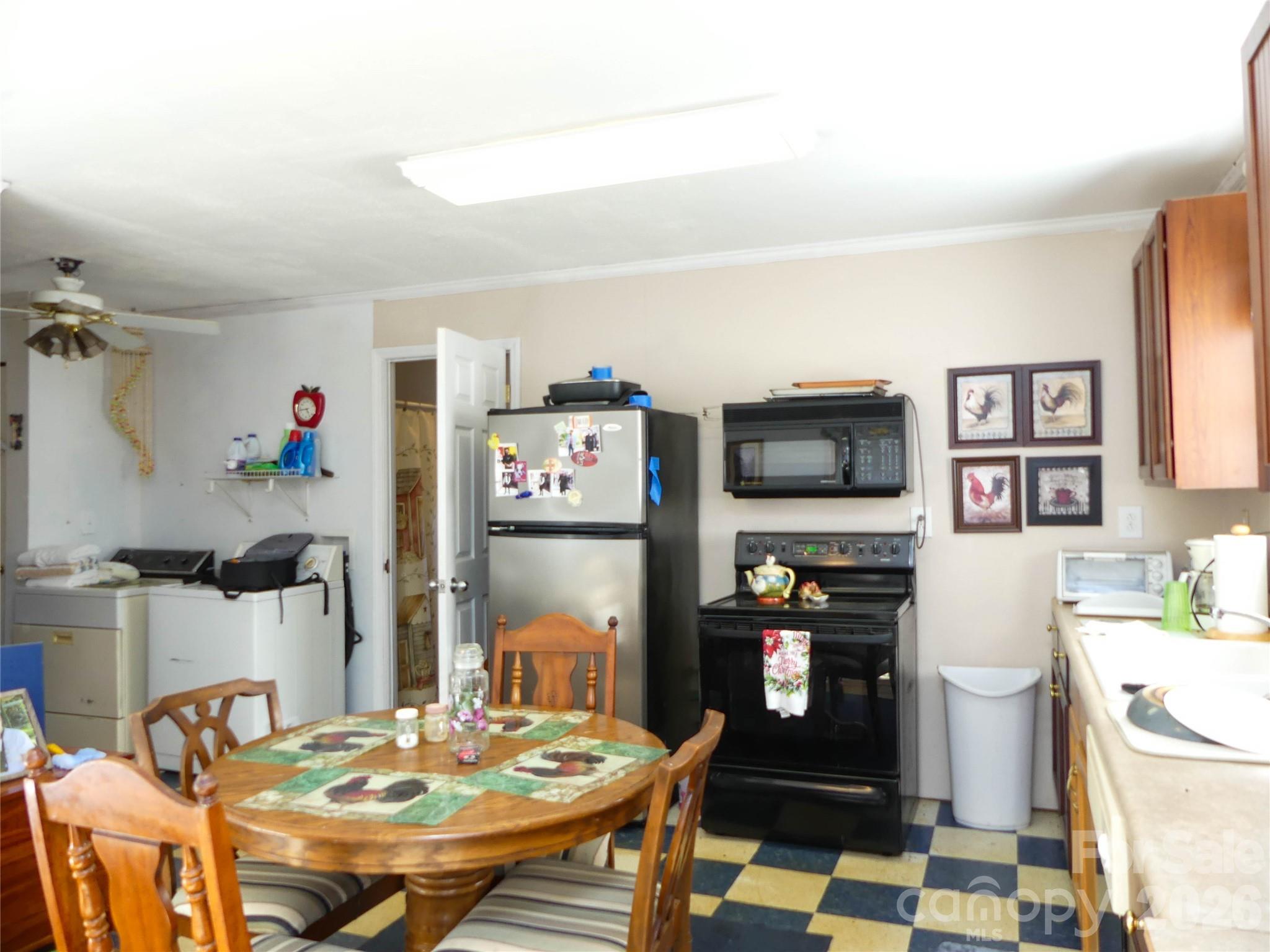 722 Union Hill Ridge Road Green Mountain NC 28740