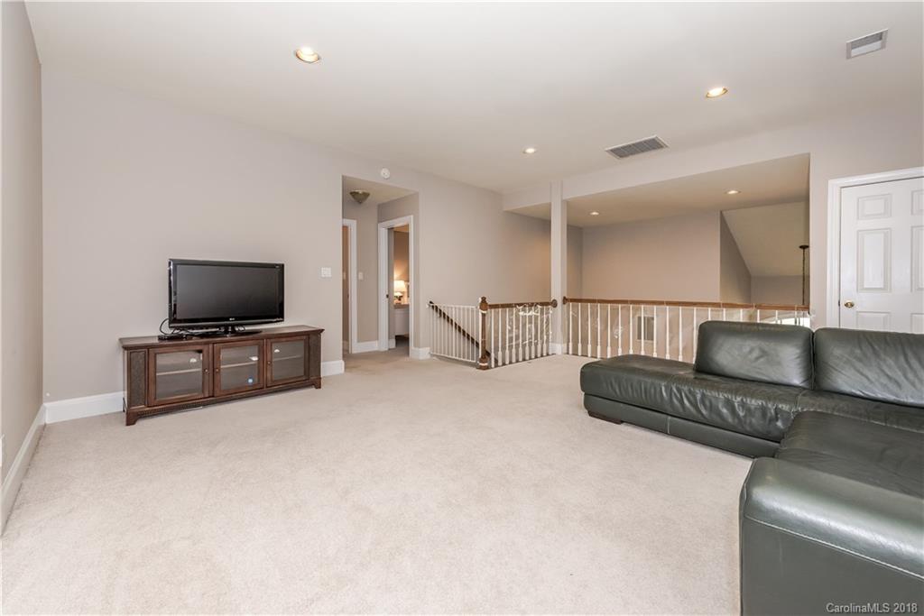 4201 Stourton Lane Charlotte NC 28226