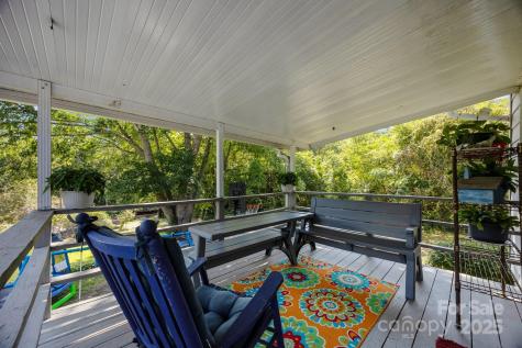 204 Cedar Hill Road Asheville NC 28806