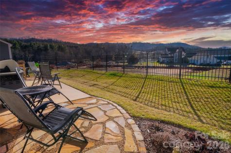 126 Amblers Knoll Road Weaverville NC 28787