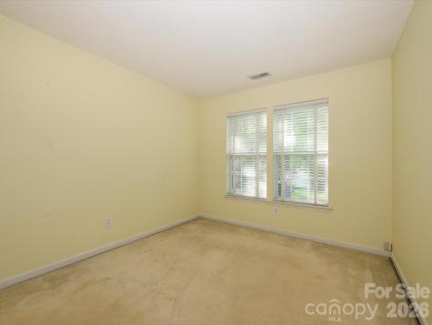 9005 Shenington Place Charlotte NC 28216