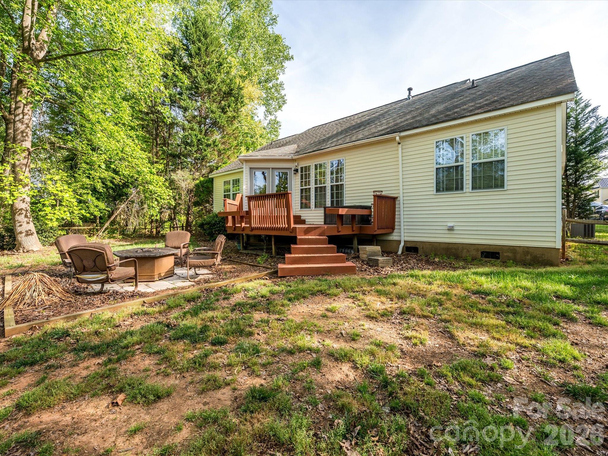 9005 Shenington Place Charlotte NC 28216