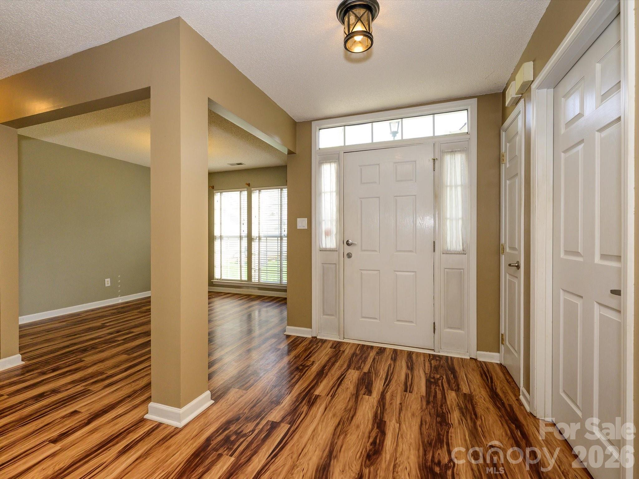 9005 Shenington Place Charlotte NC 28216