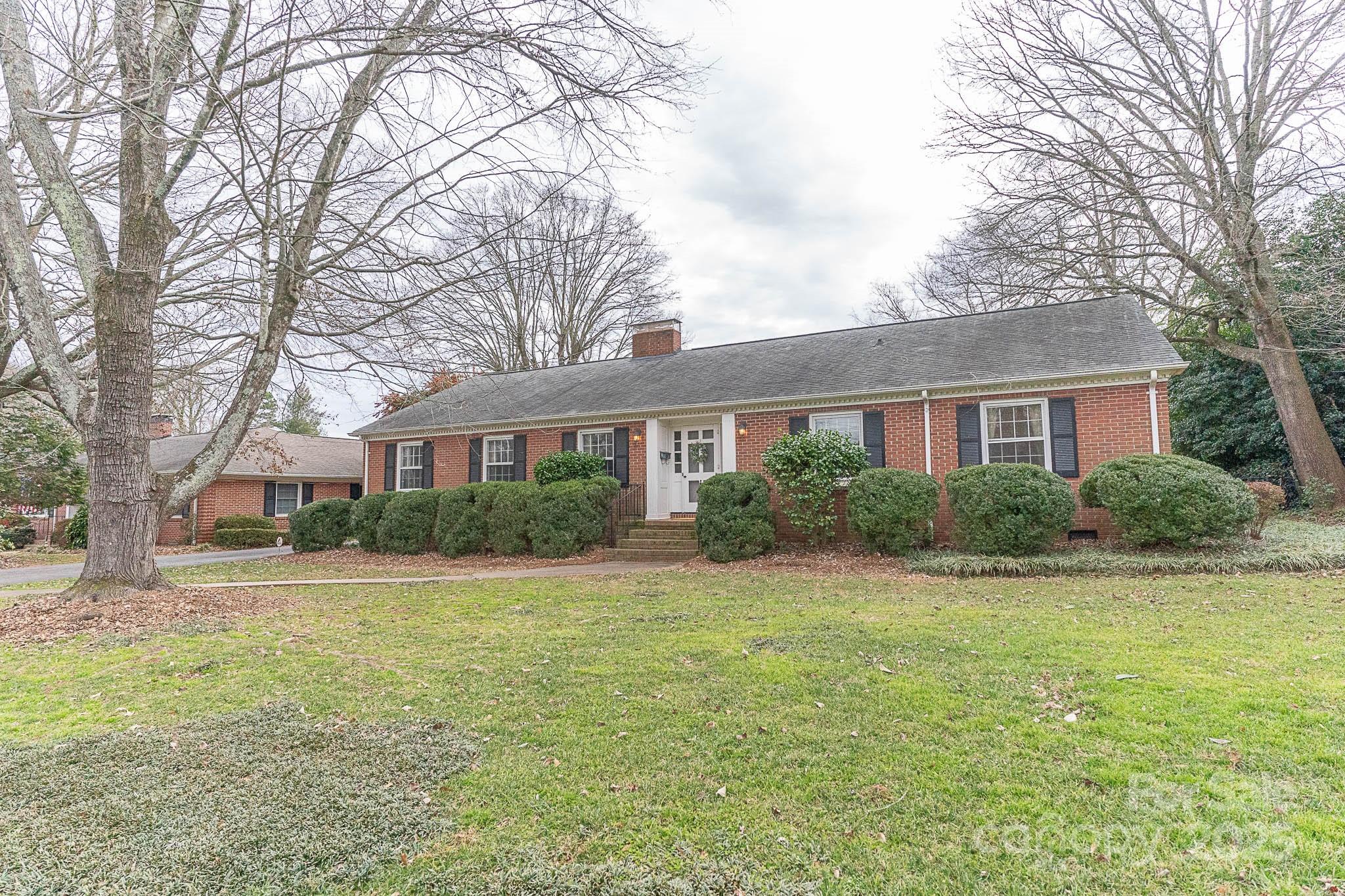 2541 Pinewood Road Gastonia NC 28054