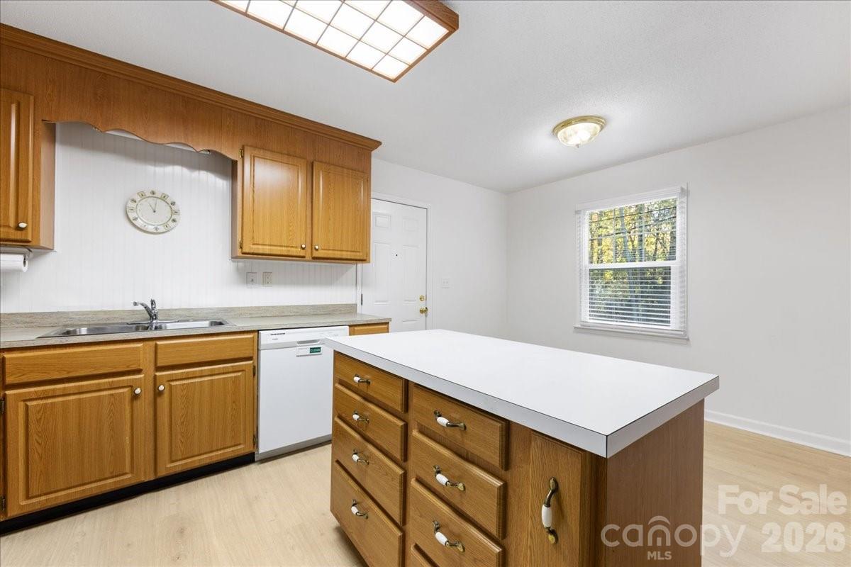 1840 Stoneyridge Drive Charlotte NC 28214