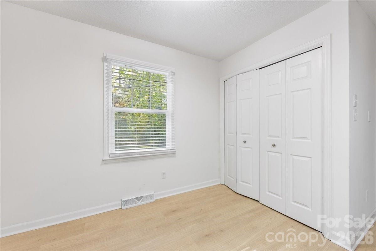 1840 Stoneyridge Drive Charlotte NC 28214