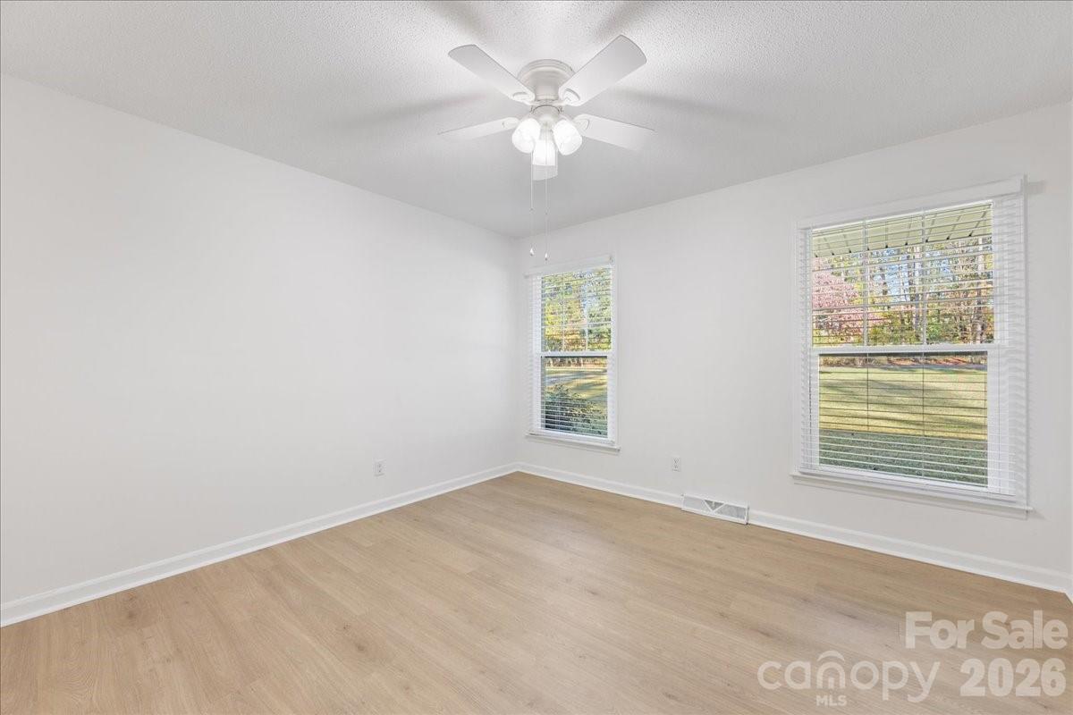 1840 Stoneyridge Drive Charlotte NC 28214