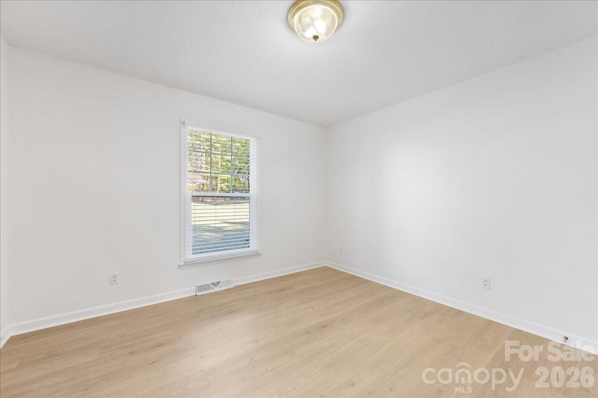 1840 Stoneyridge Drive Charlotte NC 28214