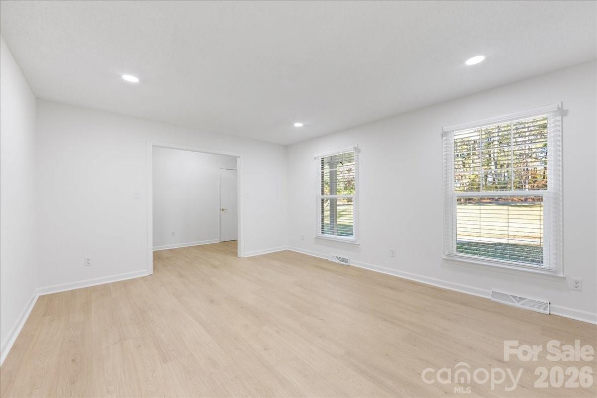 1840 Stoneyridge Drive Charlotte NC 28214