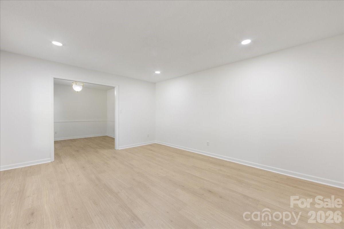 1840 Stoneyridge Drive Charlotte NC 28214
