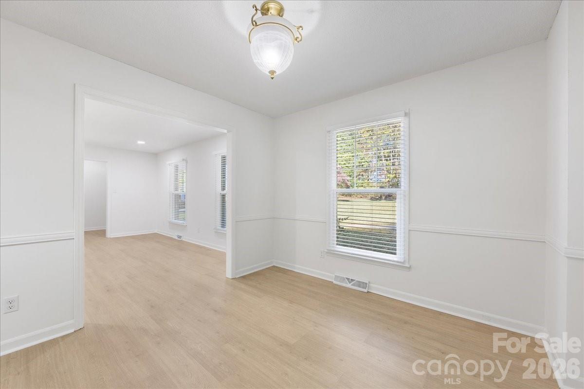 1840 Stoneyridge Drive Charlotte NC 28214