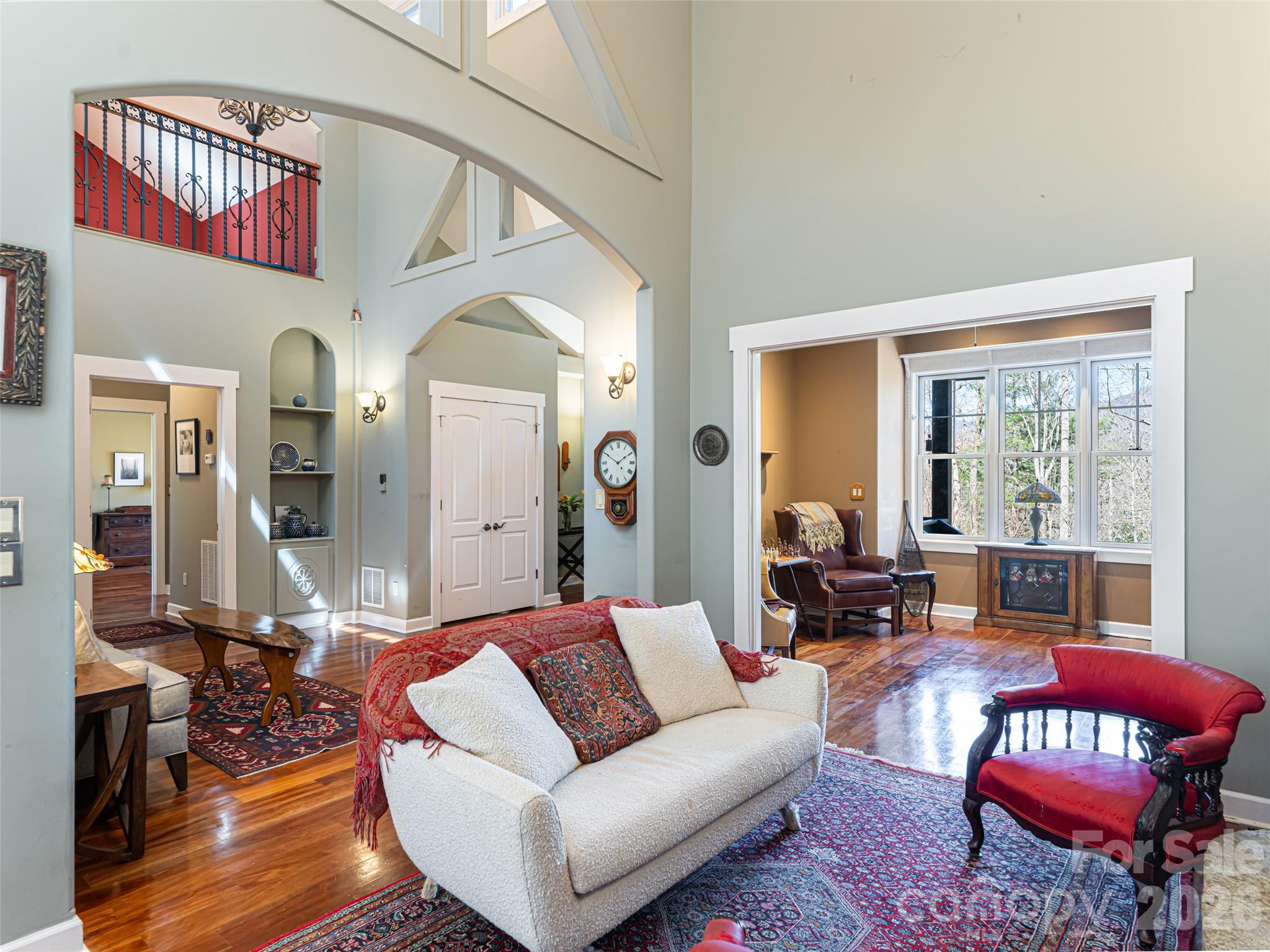 39 Oak Hollow Drive Asheville NC 28805