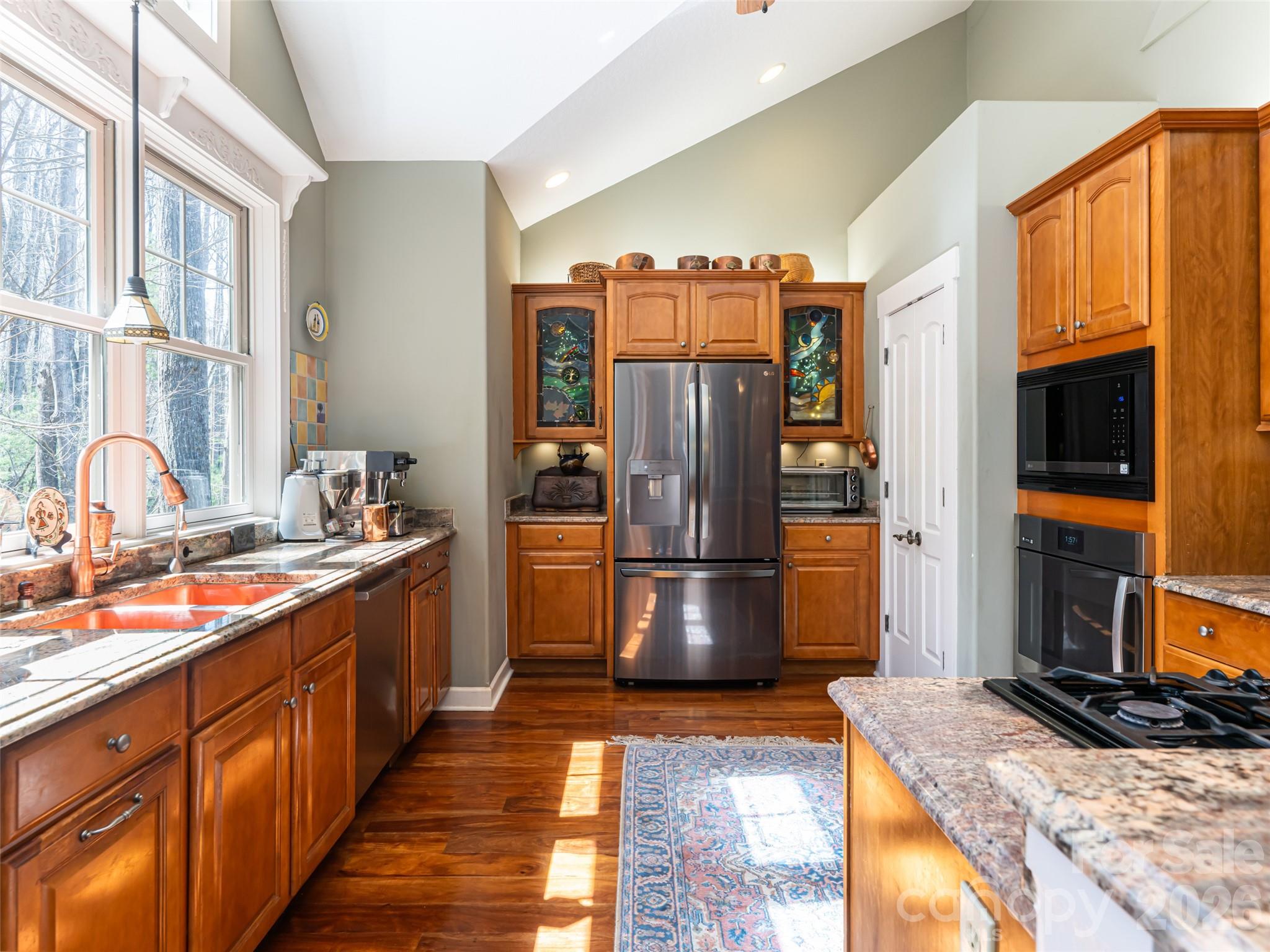 39 Oak Hollow Drive Asheville NC 28805