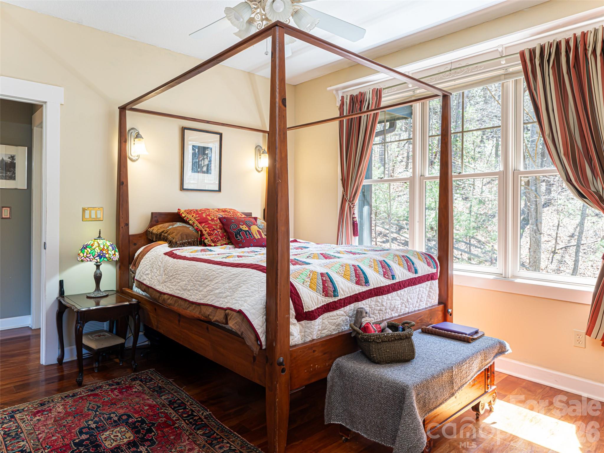 39 Oak Hollow Drive Asheville NC 28805