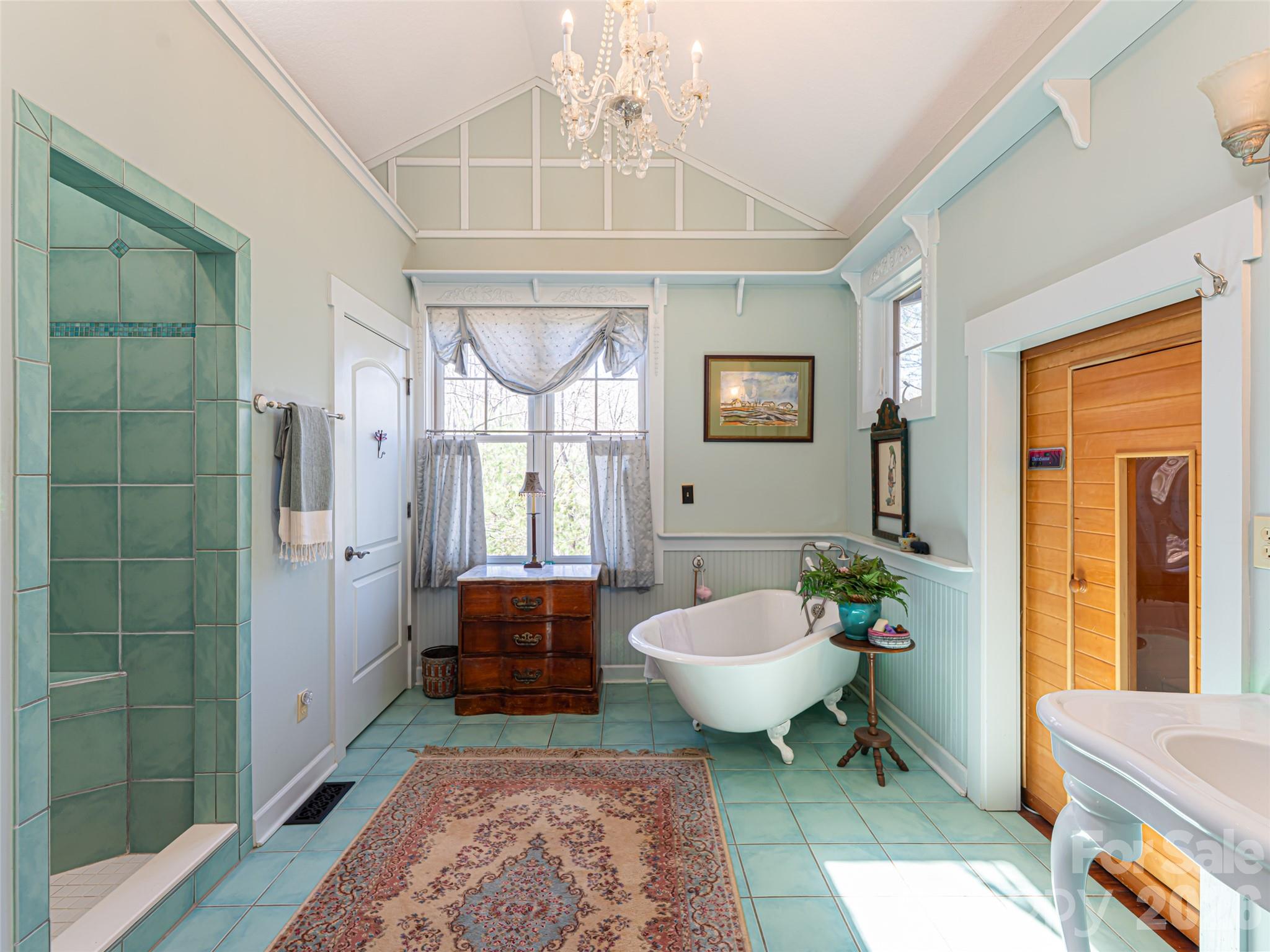 39 Oak Hollow Drive Asheville NC 28805