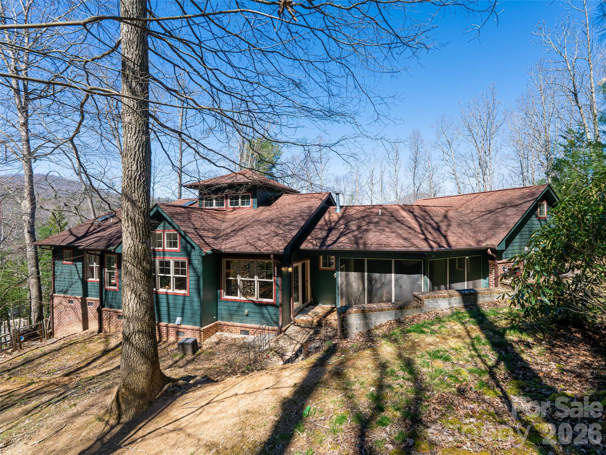 39 Oak Hollow Drive Asheville NC 28805