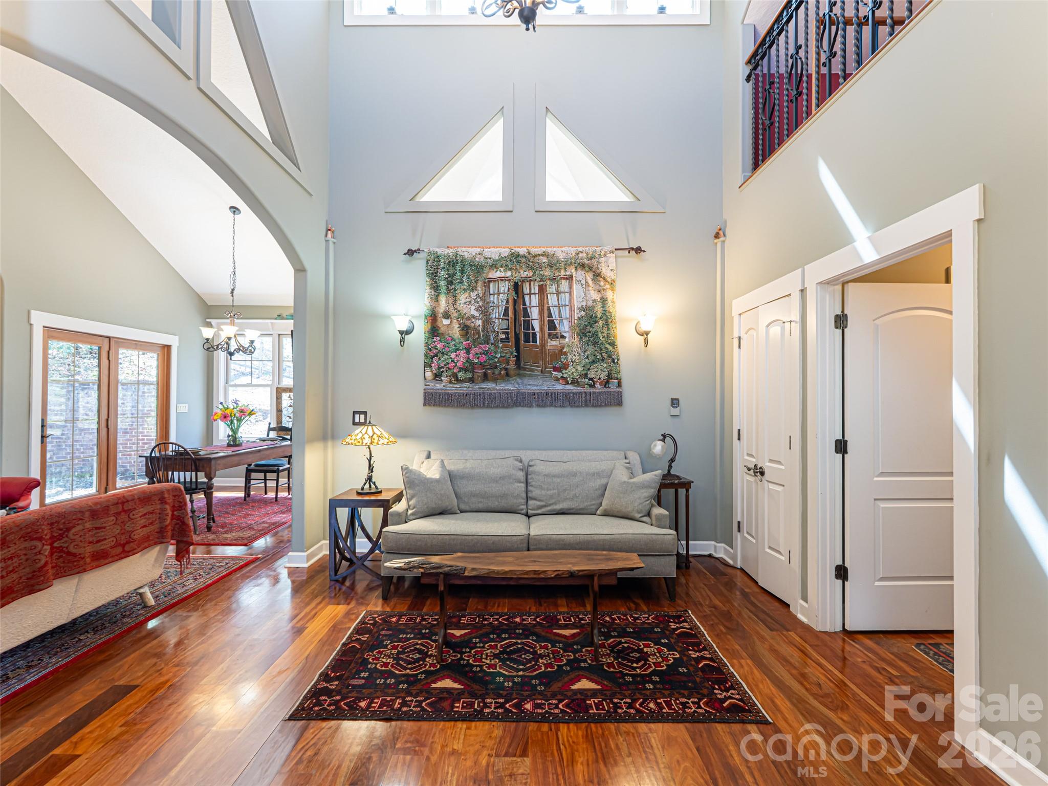 39 Oak Hollow Drive Asheville NC 28805