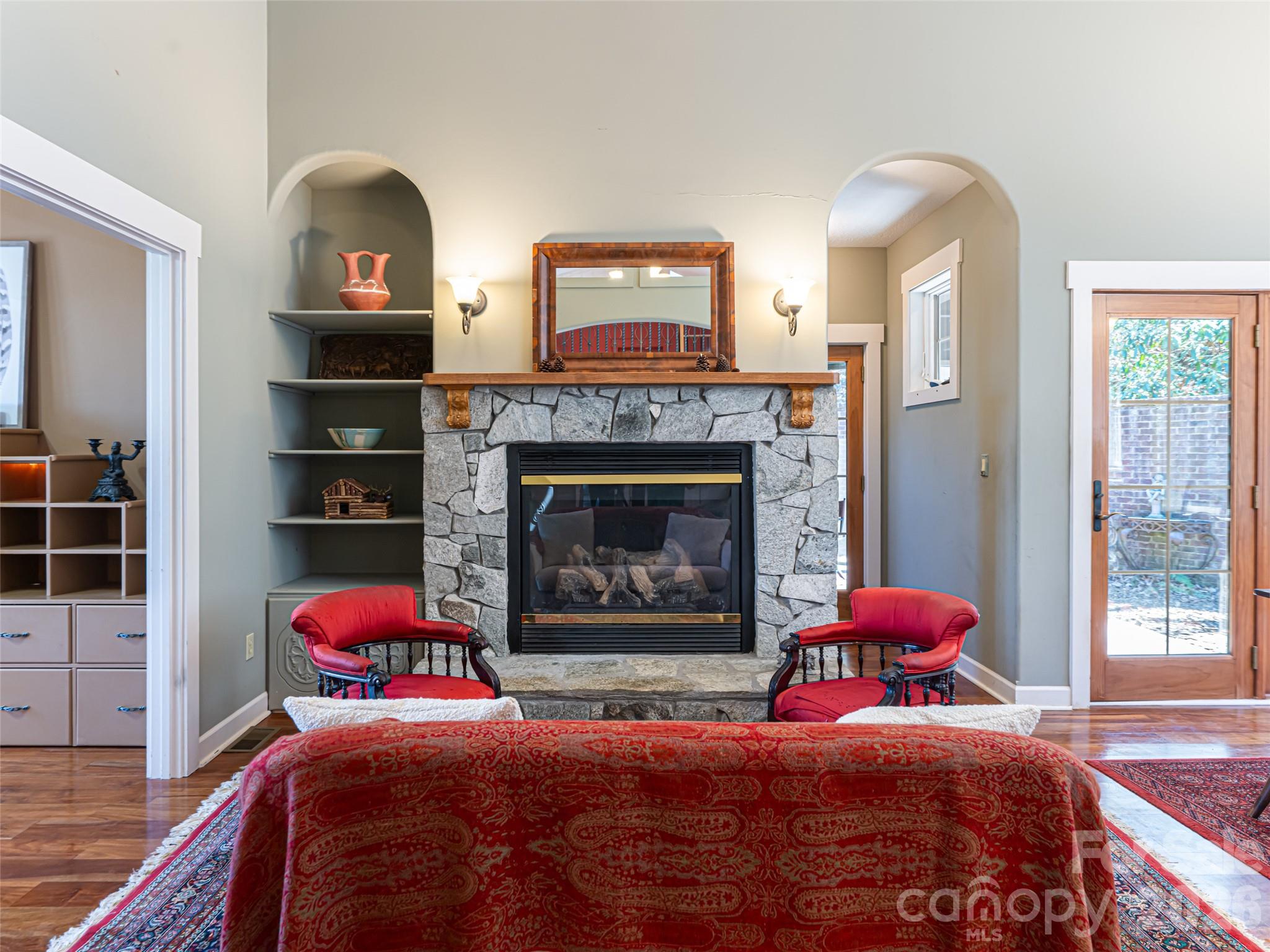 39 Oak Hollow Drive Asheville NC 28805