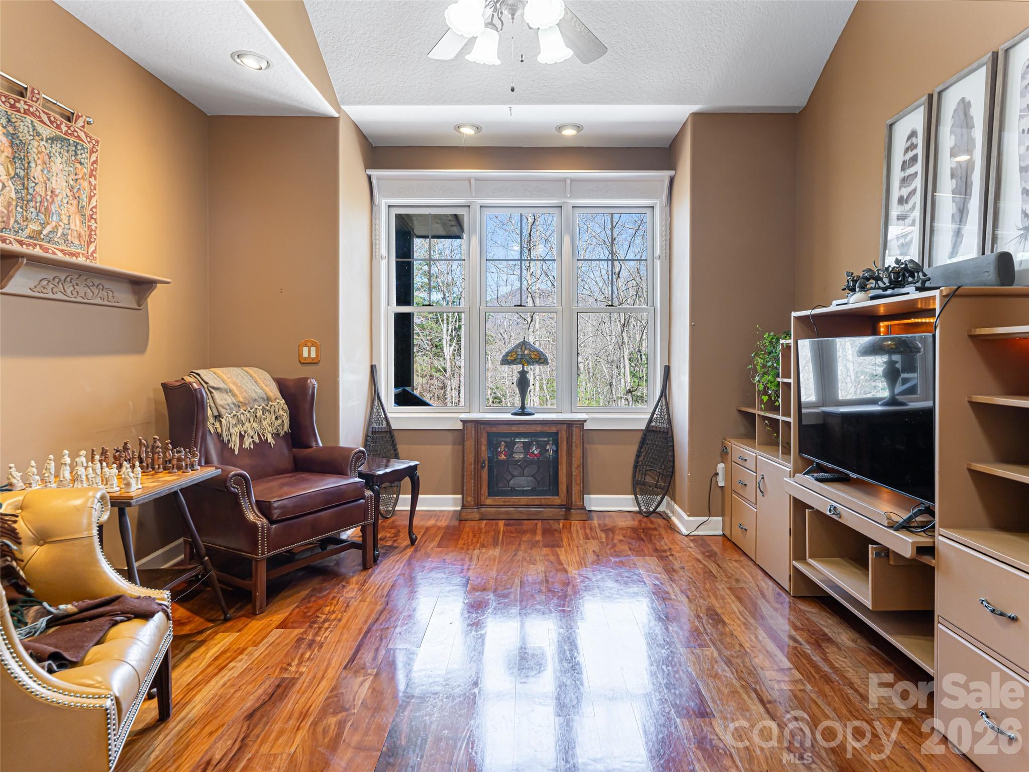 39 Oak Hollow Drive Asheville NC 28805